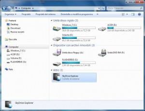 skydrive skydrive 300x229 Sky Drive Explorer 1.4