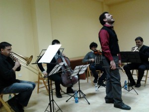 Red Basica Chamber Unite in Impressioni di Natale