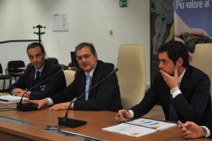 foto tavolo confernza PSR