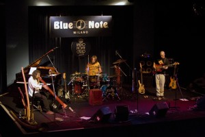 TRIAD VIBRATION TRIAD VIBRATION