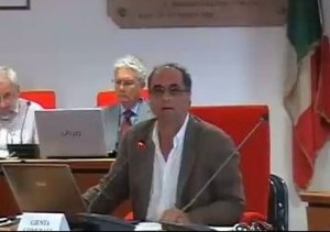 Domenico Savastano foto consiglio comunale del 5.9.2012