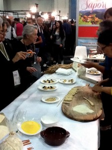 degustazioni_stand_REGGINEDEISAPORI_TO degustazioni_stand_REGGINEDEISAPORI_TO