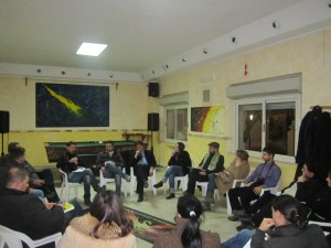 tavola-rotonda-fine-mondo tavola-rotonda-fine-mondo