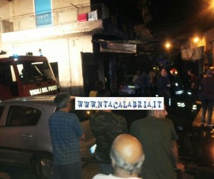 reggio calabria auto incendiate