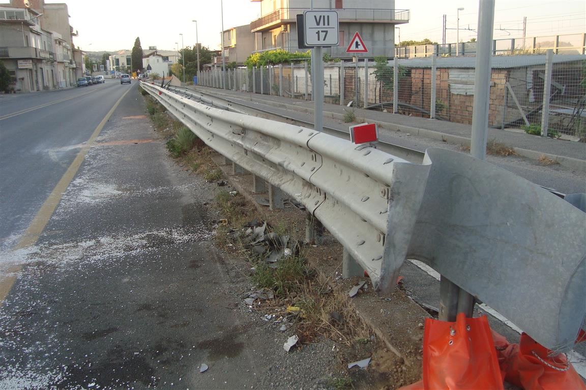 incidente-ss-106-lazzaro-3