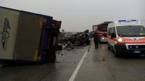 incidente mortale crotone
