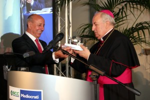 Premio La Melagrana d'argento 2012 a Mons. Nunnari