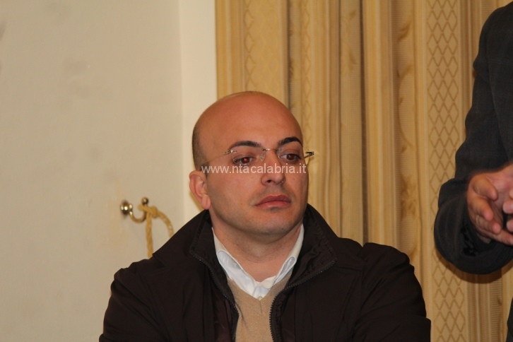 rc-assemblea-popolare-tares-15