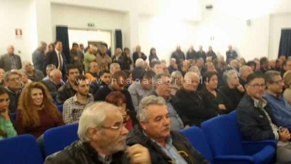riunione-consigli-comunali-area-grecanica (2)