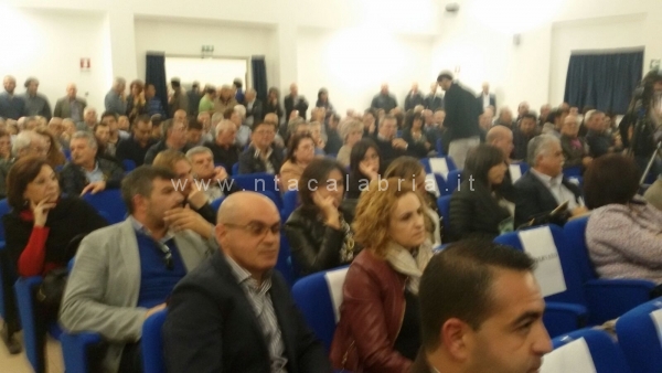 riunione-consigli-comunali-area-grecanica (3)