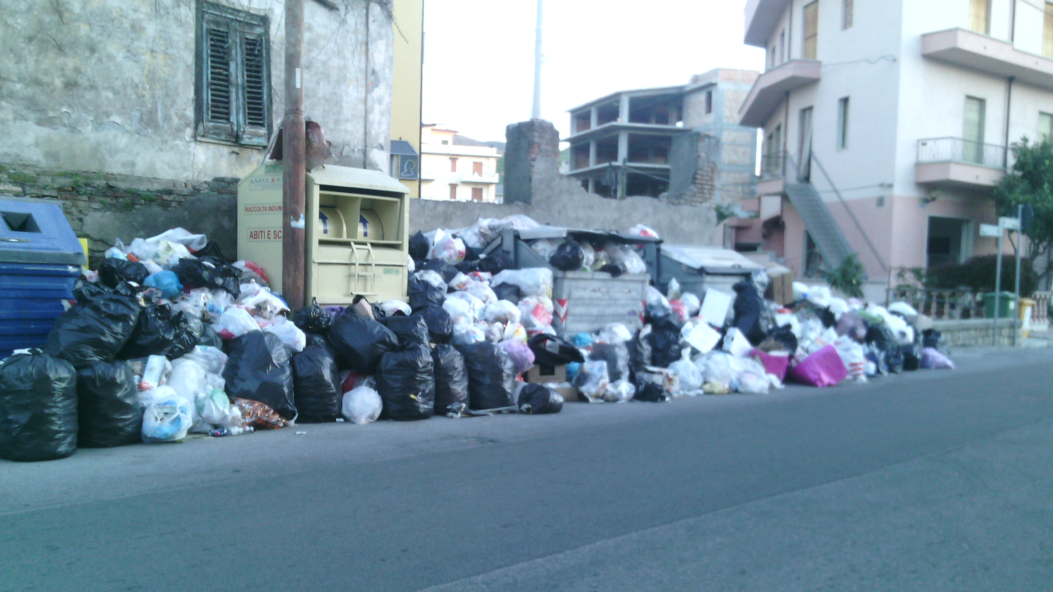 rifiuti_melito-porto-salvo-5 rifiuti_melito-porto-salvo-5