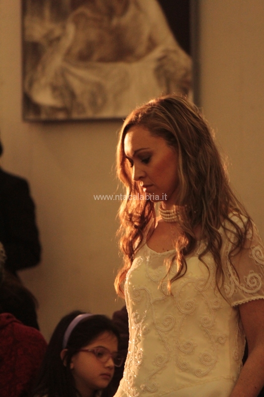 sfilata-sposa-pane-amore-008