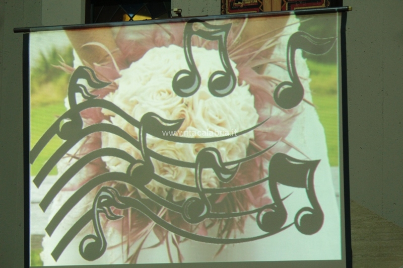 sfilata-sposa-pane-amore-063