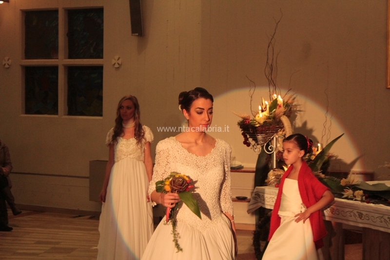 sfilata-sposa-pane-amore-068