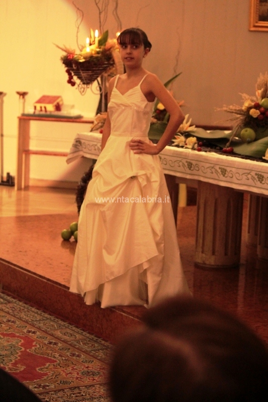 sfilata-sposa-pane-amore-071