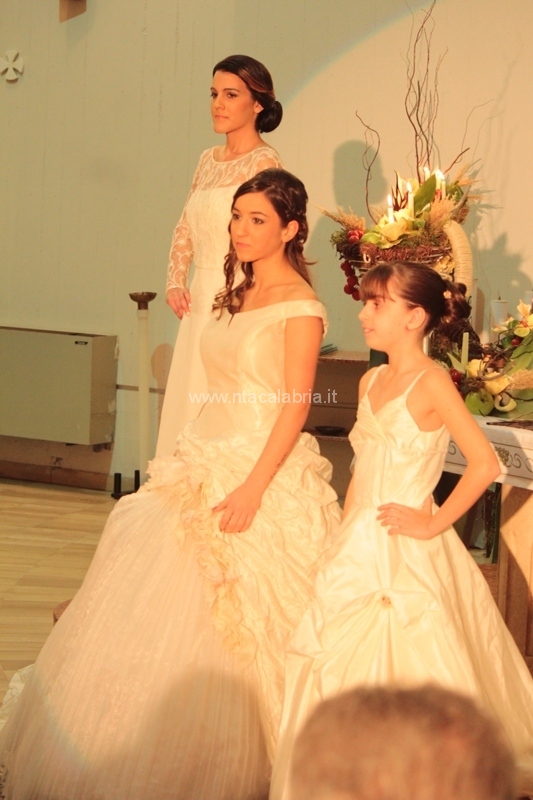 sfilata-sposa-pane-amore-081