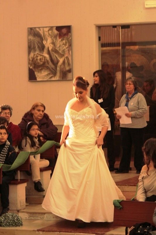 sfilata-sposa-pane-amore-121