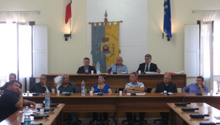 Melito Porto Salvo (RC), nel consiglio comunale revoca Romeo e nomina di Latella