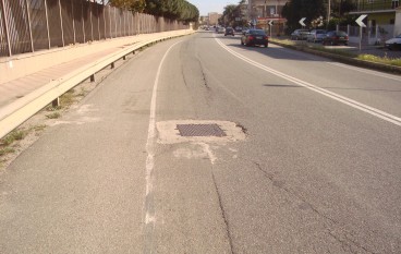 Lazzaro (RC), il Comitato Spontaneo “Torrente Oliveto” su tombino pericoloso per la circolazione stradale