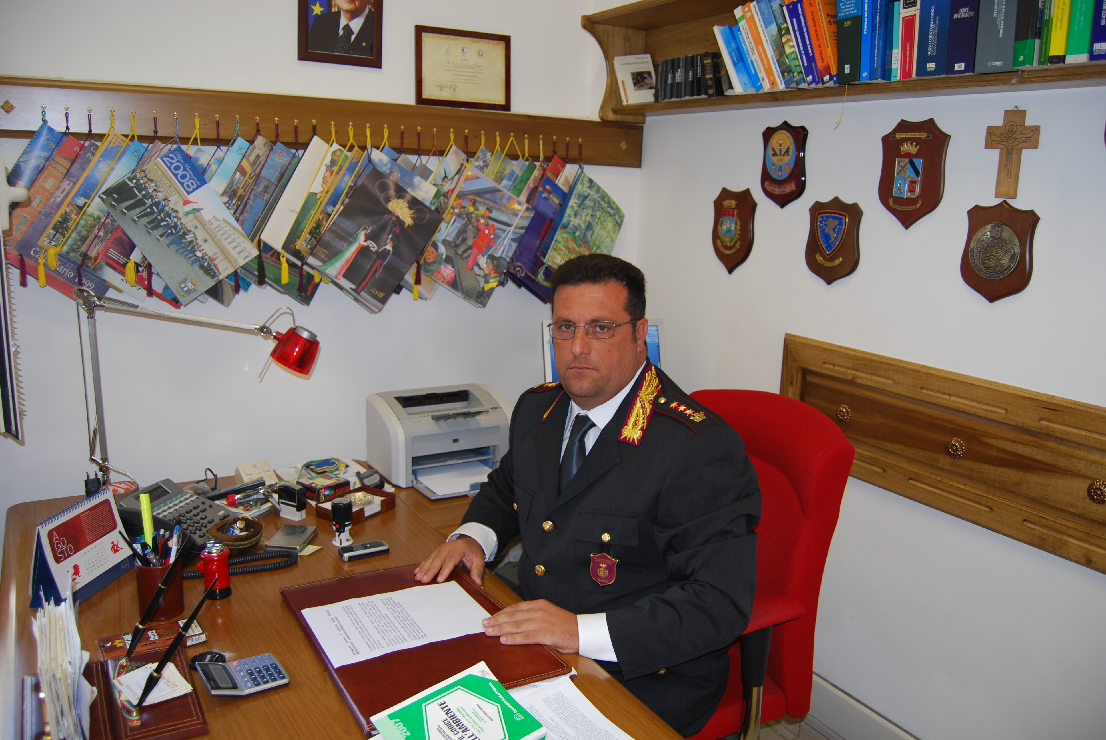 COMANDANTE POLIZIA PROVINCIALE