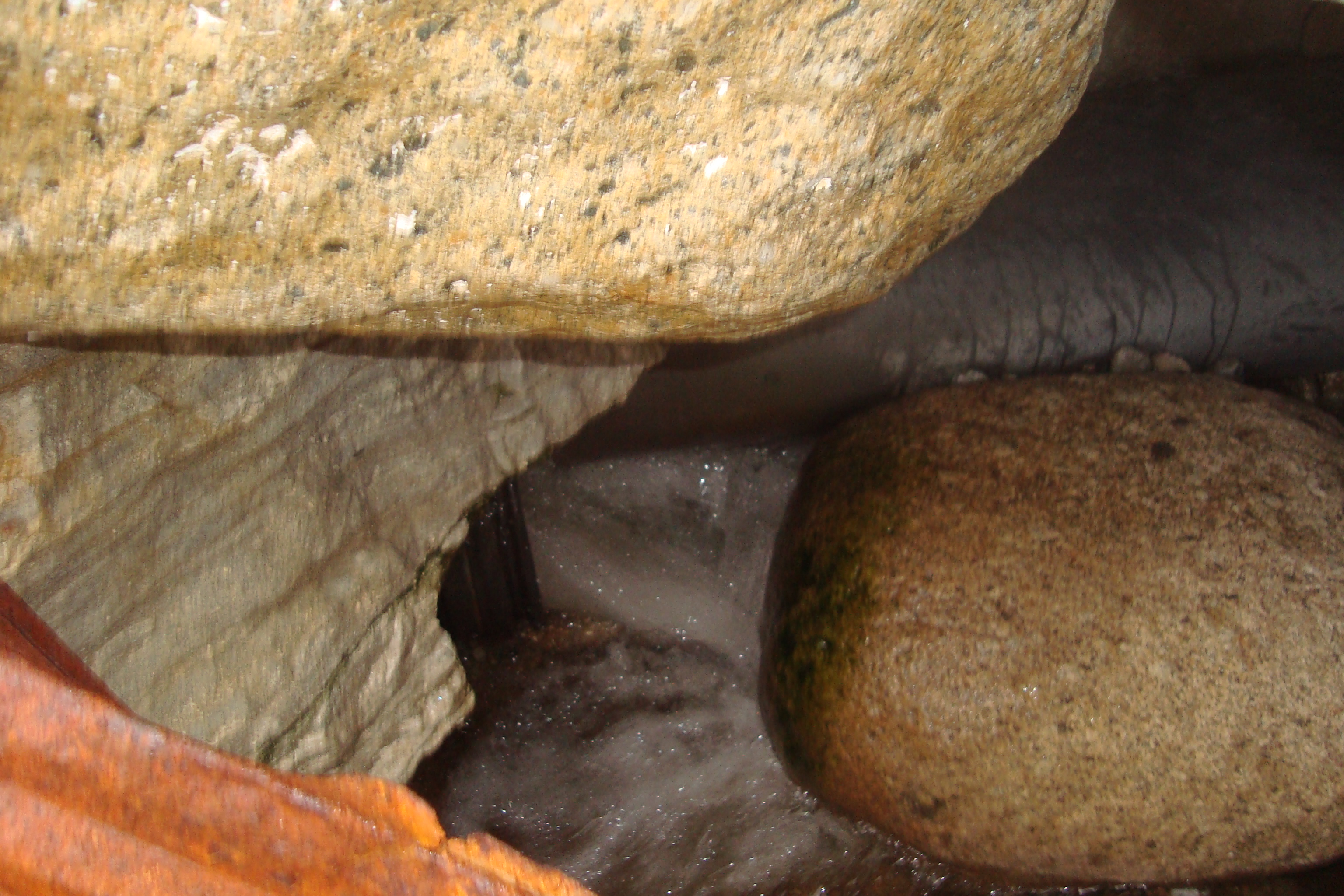 scarico torrente Oliveto