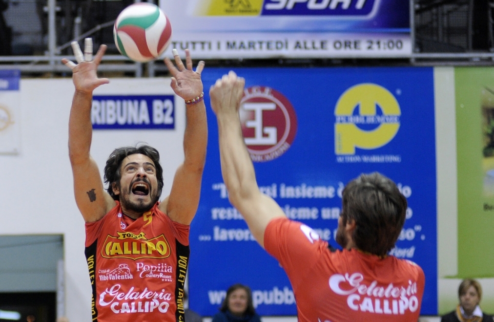 Simone Serafini per Rak