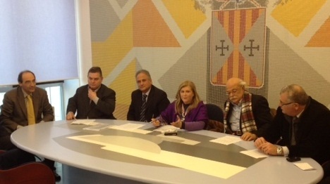 il tavolo della conferenza