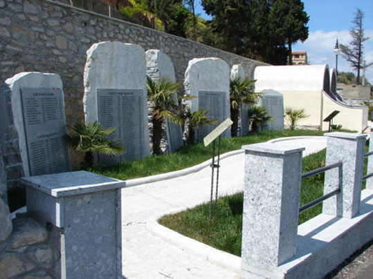 Parco-e-munumento-al-minatore-di-Motta-San-Giovanni