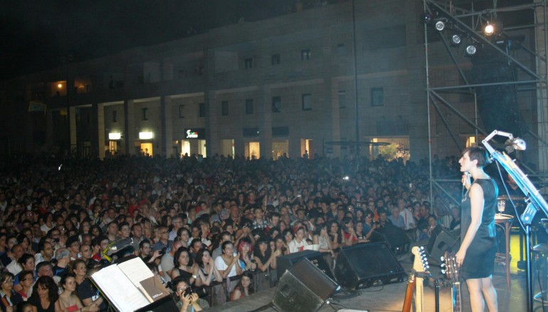 A Che Ora Finisce Il Concerto Di Blanco