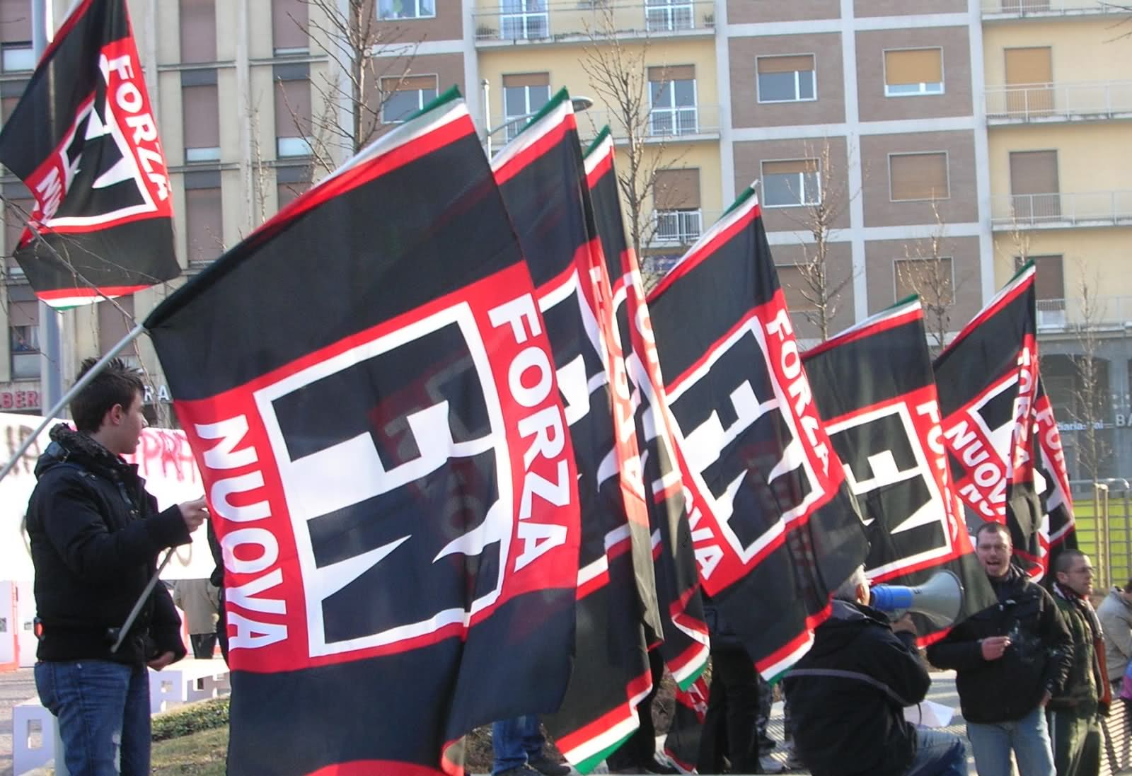 forza-nuova-corteo