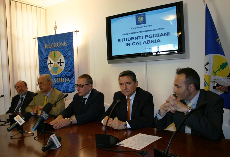 foto studenti egiziani in calabria
