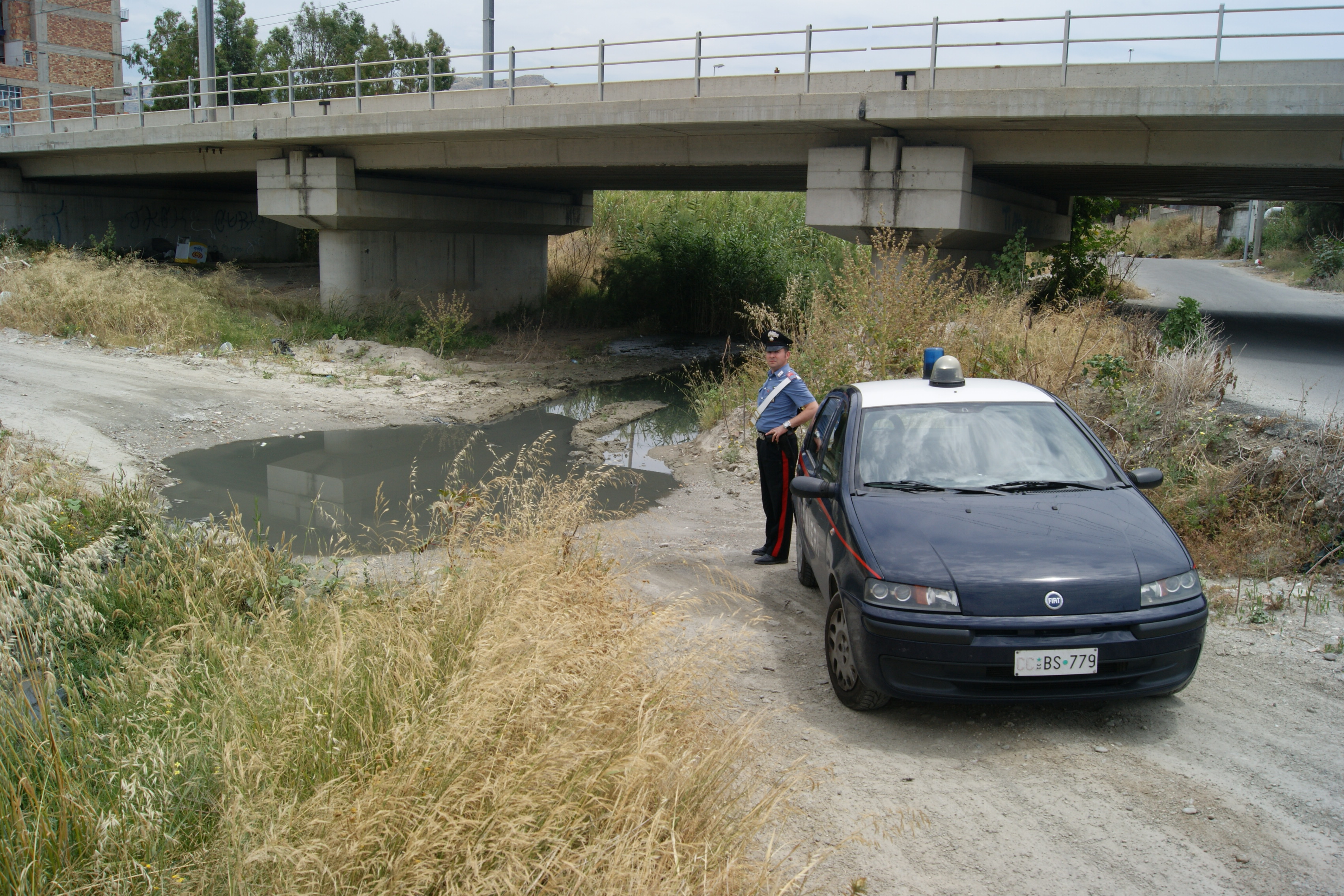 scarico liquami torrente pellaro