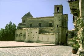 Piazza delle Tre Chiese-Chiesa Sacro Cuore di Gesù