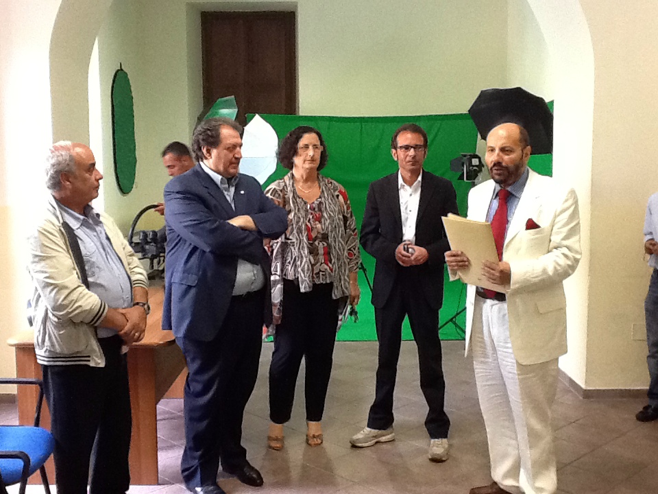 Polisa- da sin Comito-Sindaco D'Agostino-Franceschi- Confessore- rettore Barra