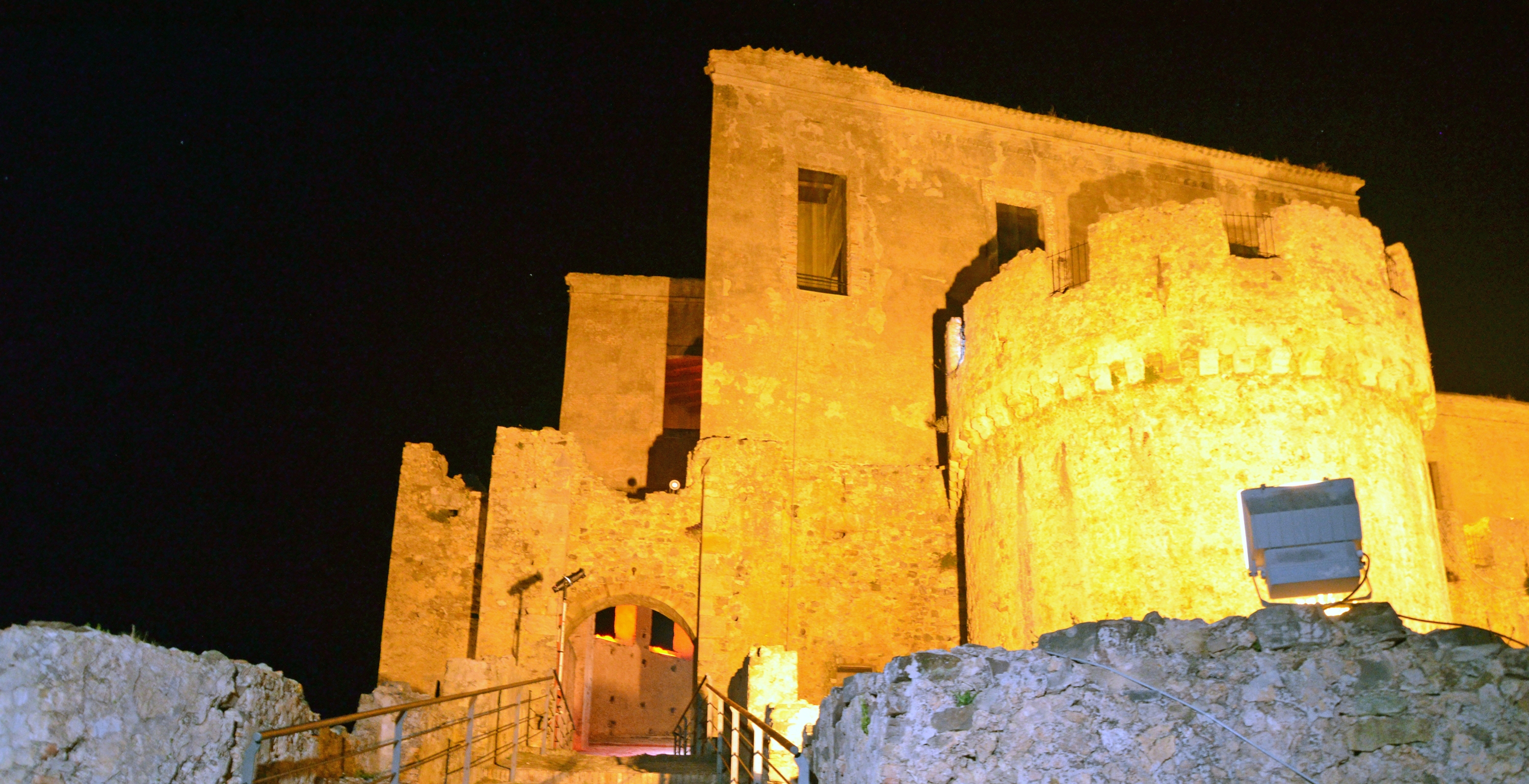 castello rocca imperiale