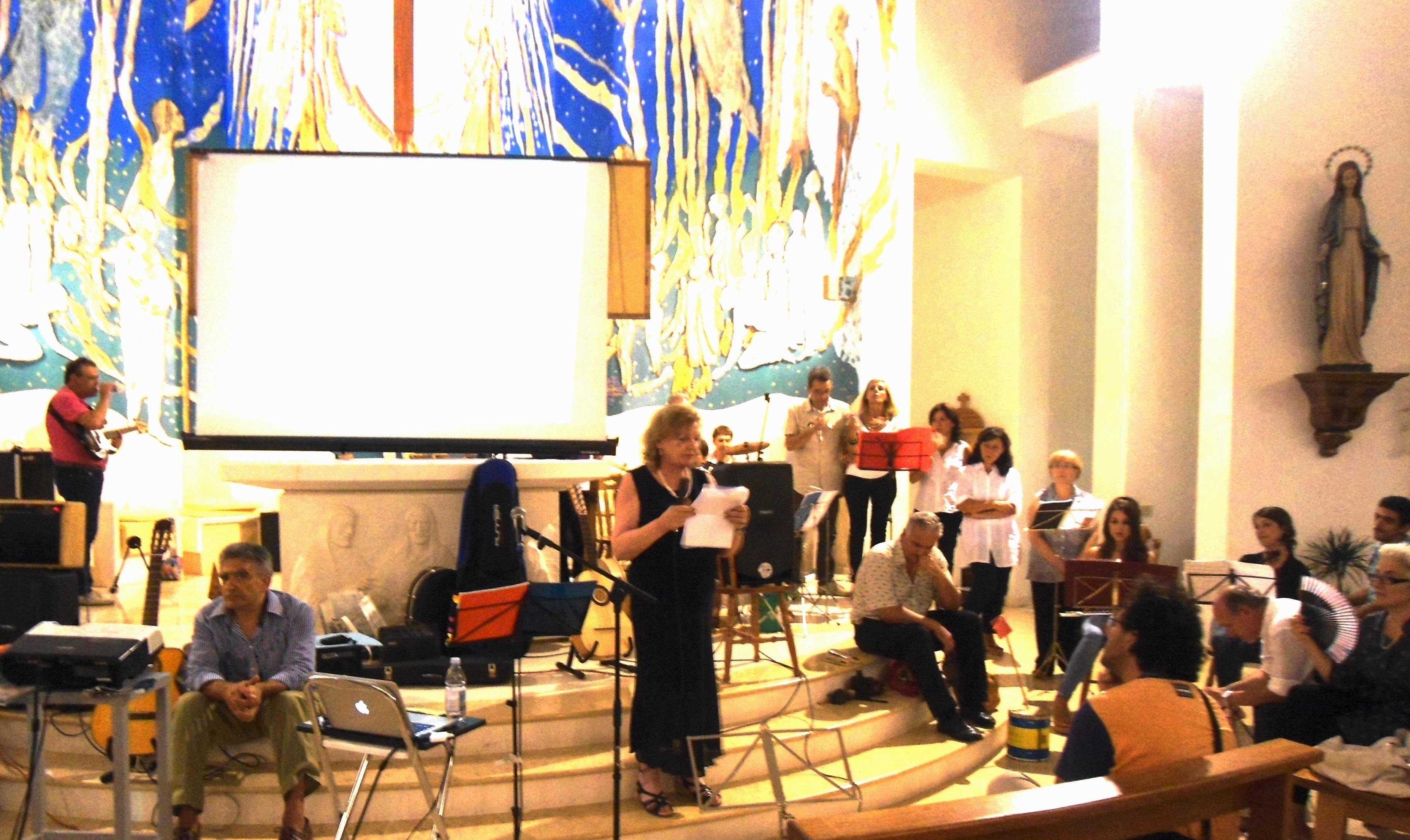 Lina Latelli recita poesie