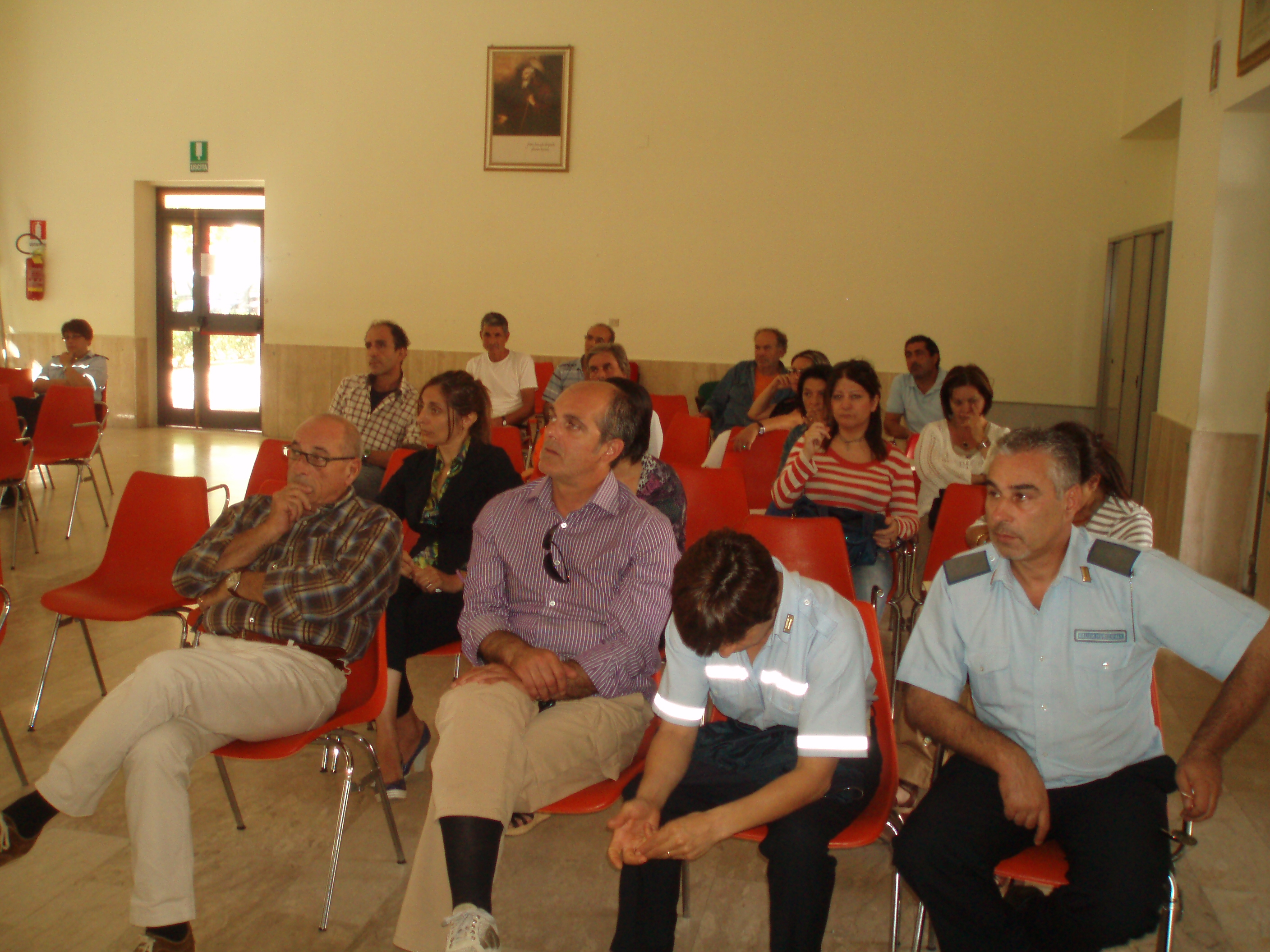 i lavoratori LSU e LPU in assemblea