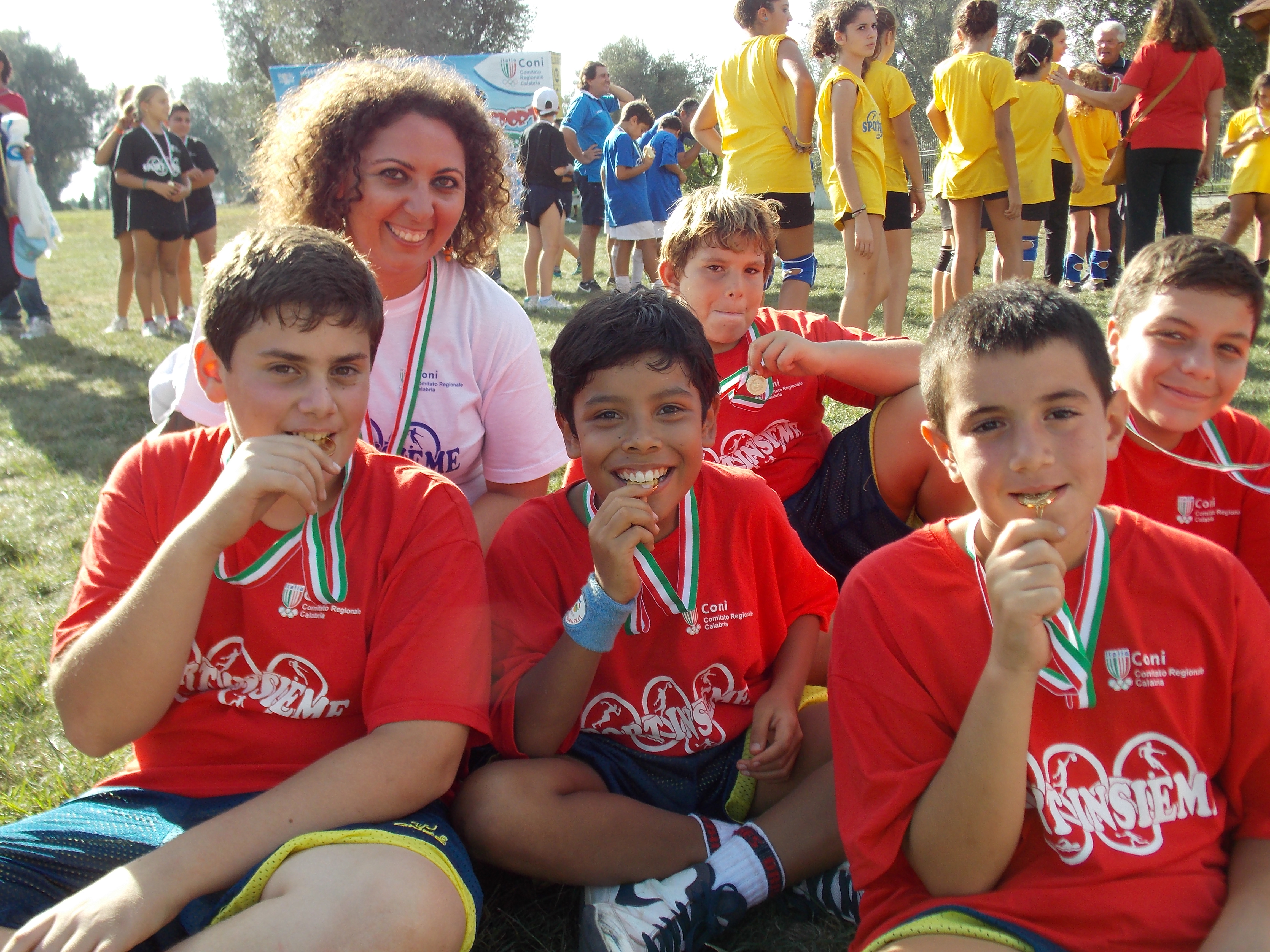 ragazzi e dirigenti per Sportinsieme