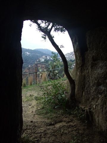 GROTTA DELL'EREMITA