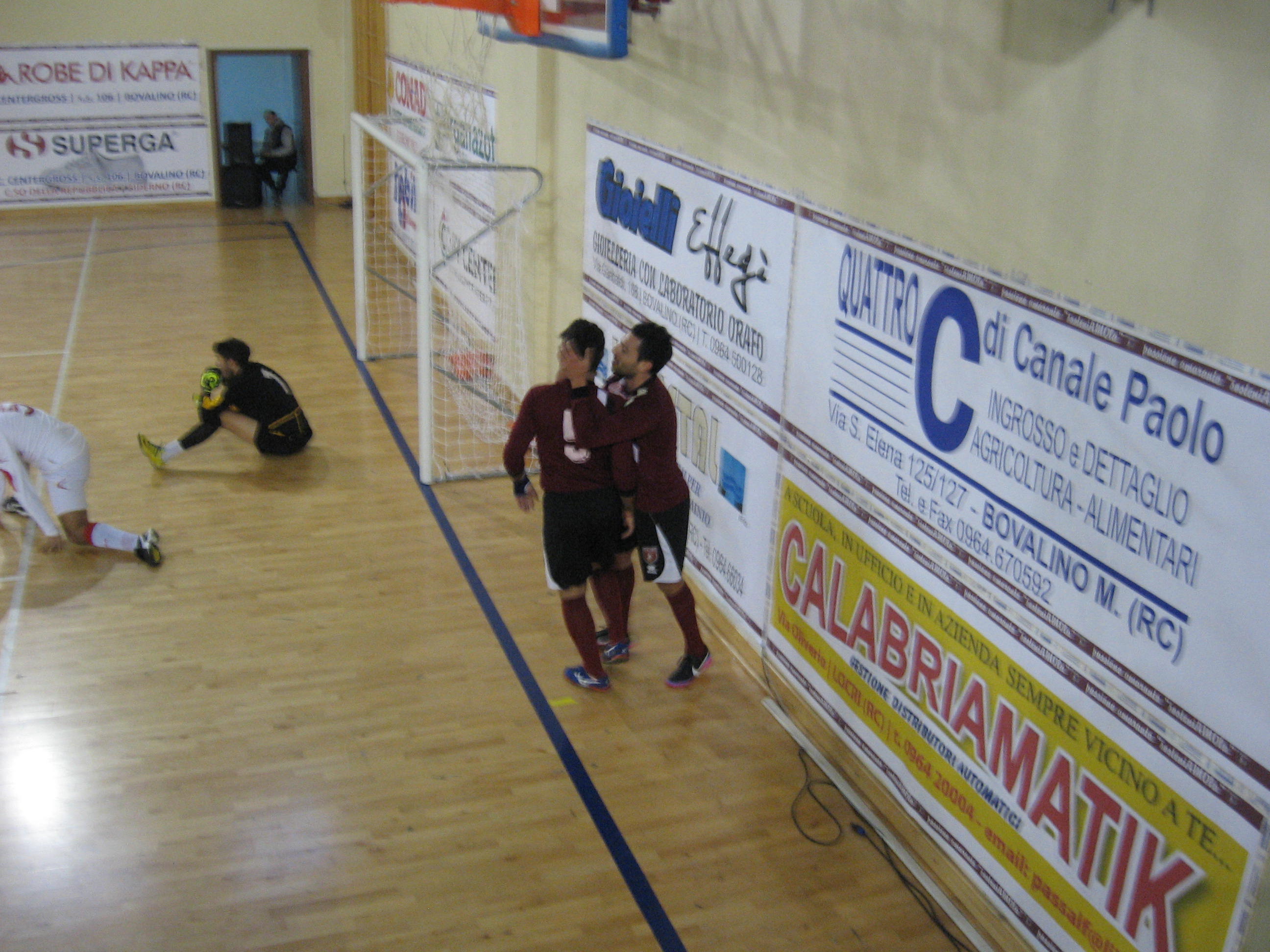 BC5-Sensation-Gioiosa-Pezzano-e-Fiorenza-dopo-un-gol