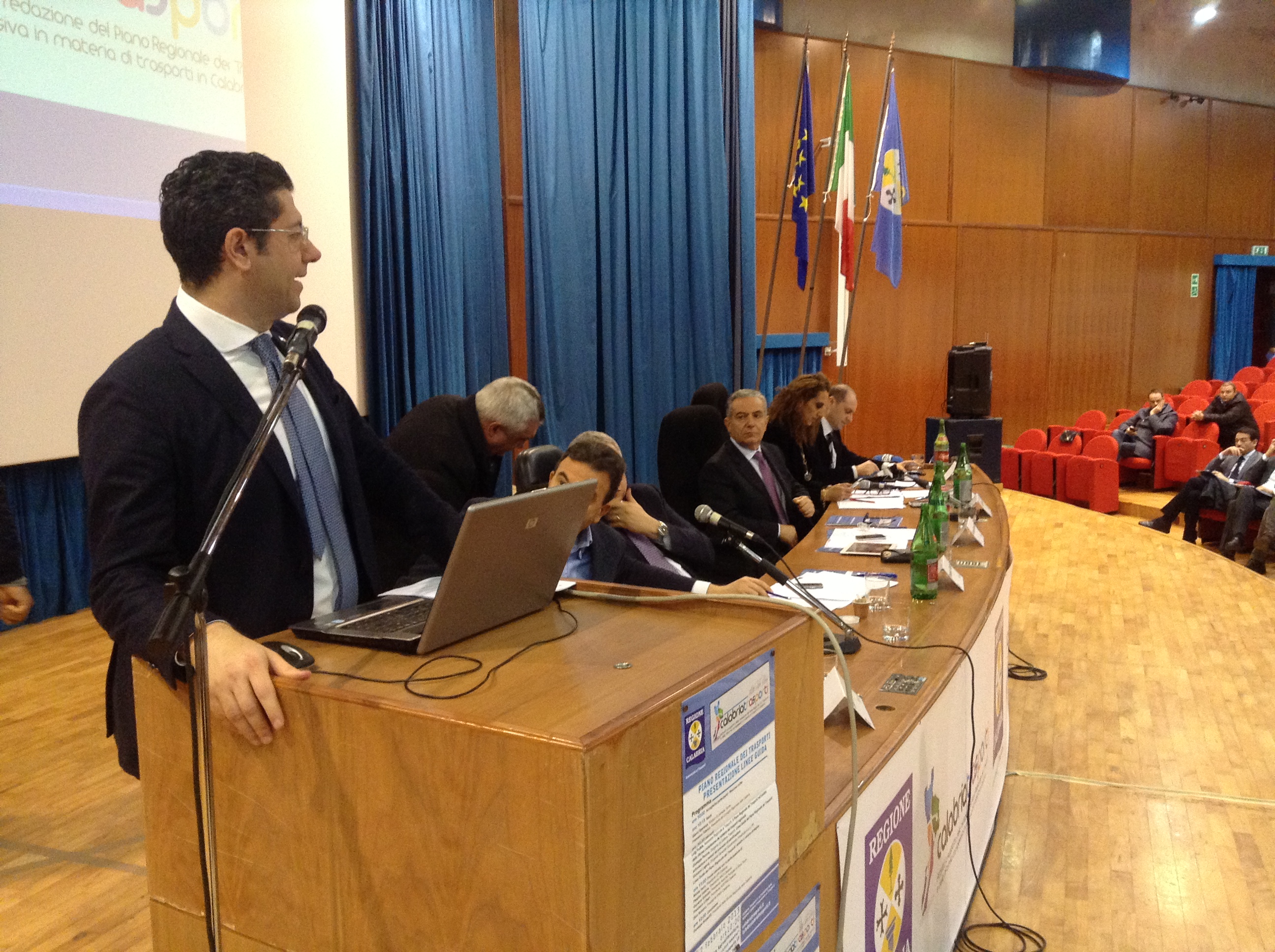 manifestazione-lamezia-tavolo-lavori-linee-guida