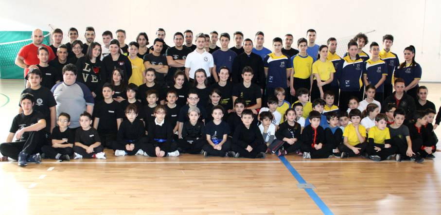 gruppo-partecipanti-fiwuk-csen-wushu-moderno