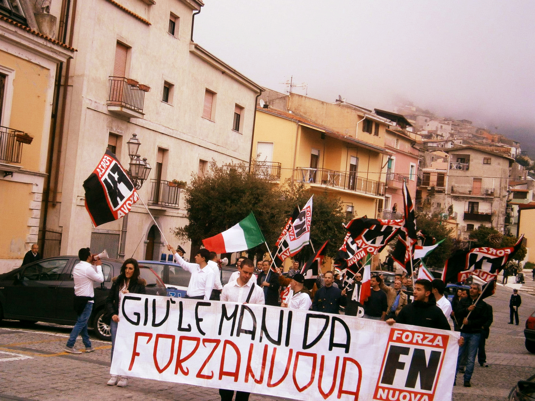 corteo-forza-nuova