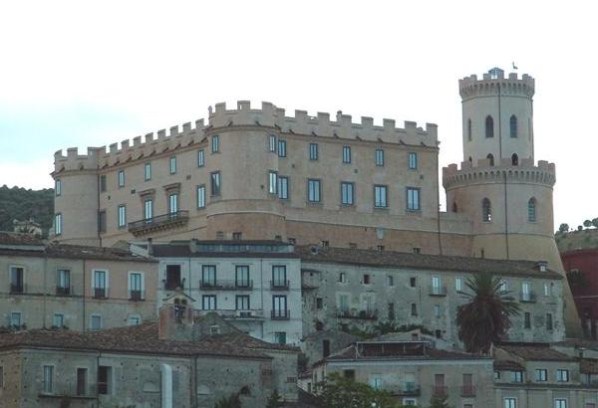 castello-ducale-corigliano-calabro