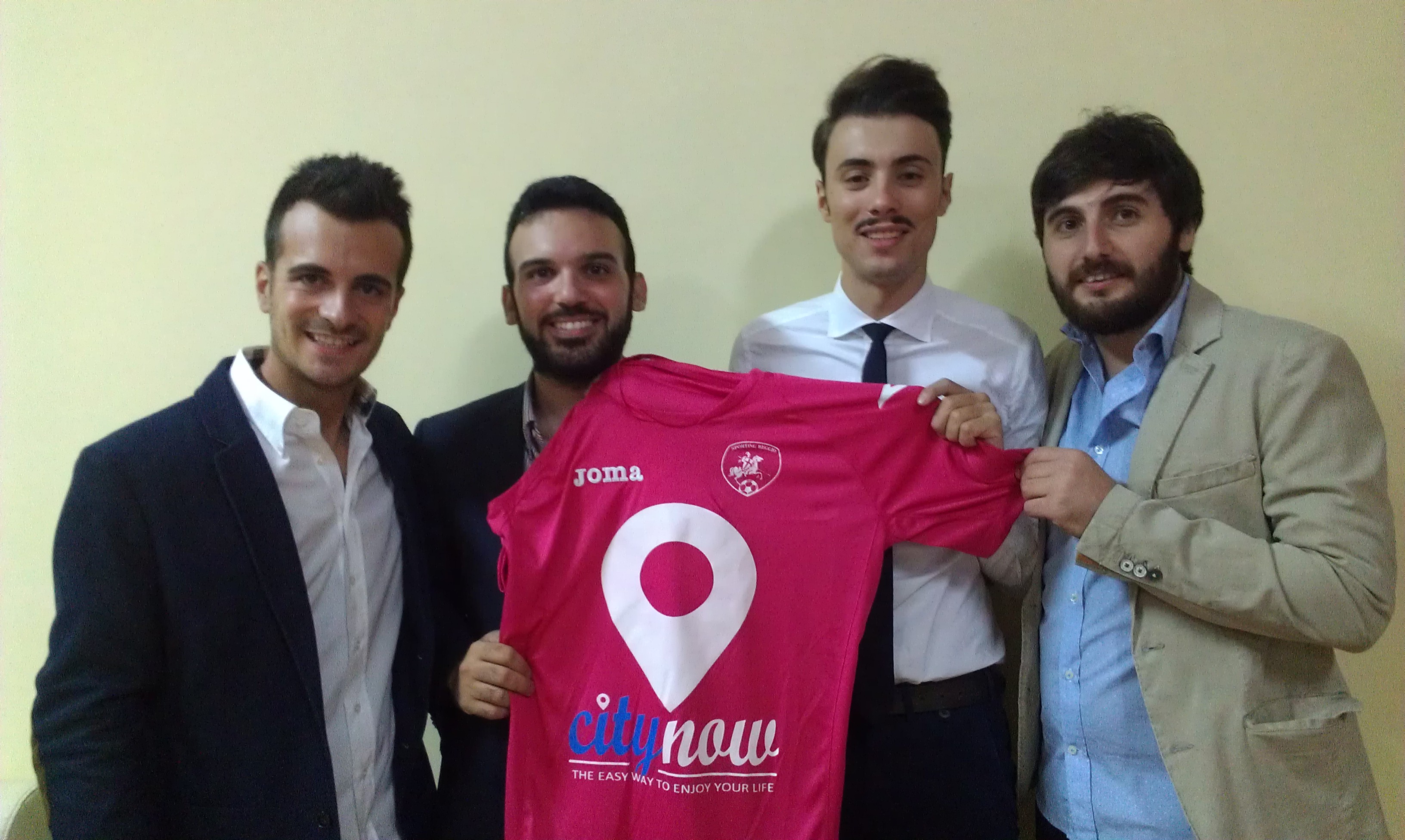 Presentazione-maglie-citynow