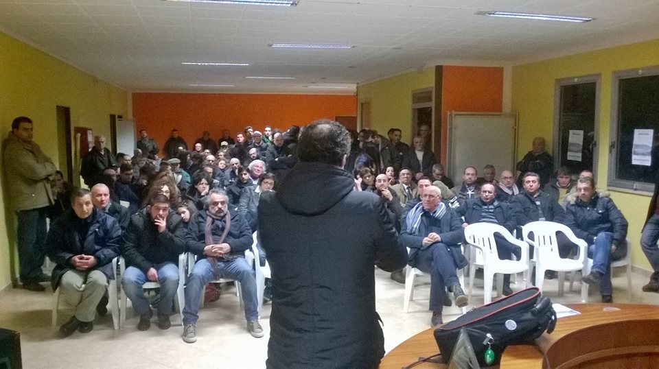 discarica pianopoli assemblea