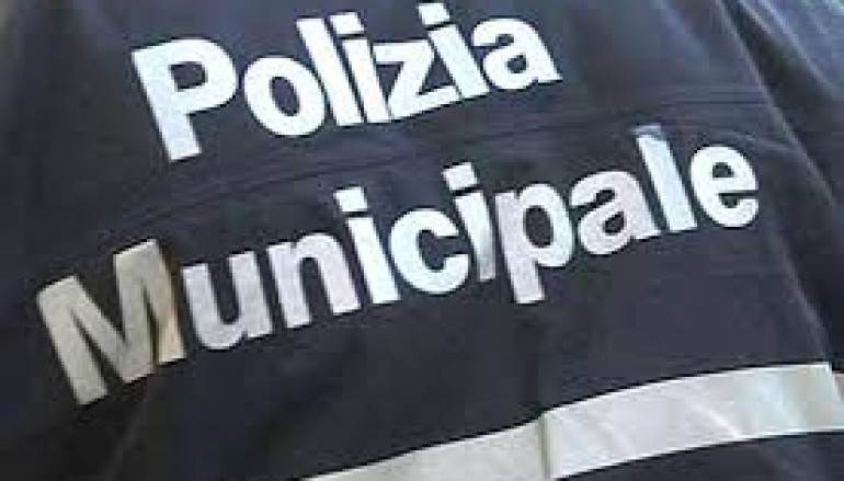 Reggio Calabria, solidarietà alla Polizia Municipale