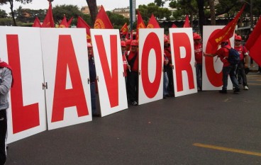 Reggio Calabria, protesta dei lavoratori