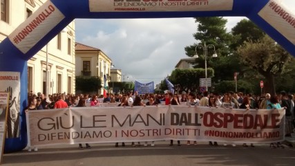 manifestazione locri