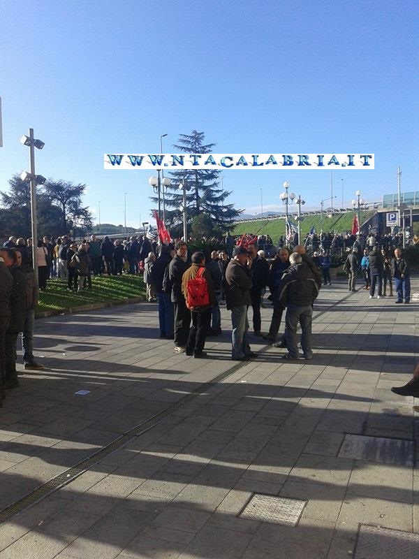 manifestazione legge stabilità